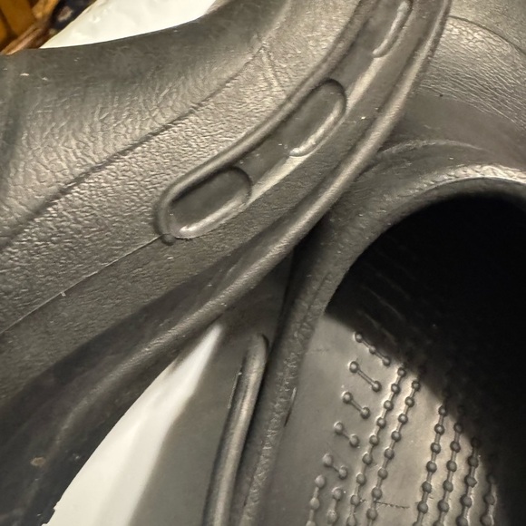 Crocs Women's 8 Men’s 6 Specialist Vent Lightweight  Black Clog Shoes Work EUC - Picture 7 of 10